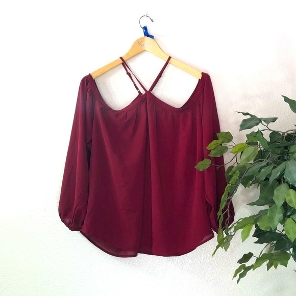 NWT Miss Match Burgundy Cold Shoulder Top - Picture 1 of 6